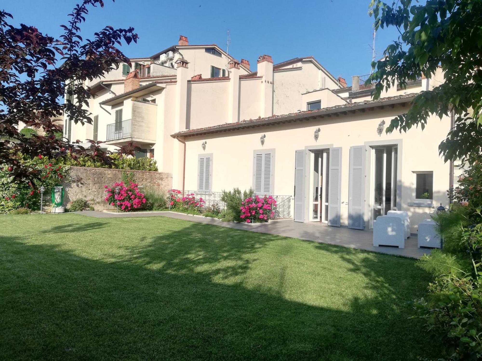 Casa Di Pietro Aretino, Arezzo Centro Storico 4-8 Letti Apartman Kültér fotó