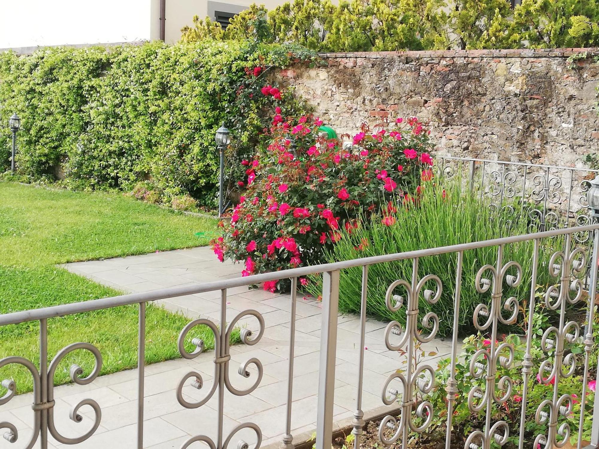 Casa Di Pietro Aretino, Arezzo Centro Storico 4-8 Letti Apartman Kültér fotó